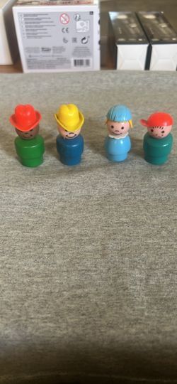 Vintage Fisher Price Little People