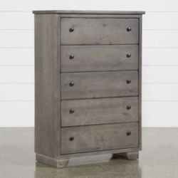 Living spaces 5 Drawer Dresser 