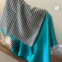 Pure silk half & half blue and black & white checked Kanjeevaram saree Sari