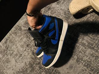 Air Jordan’s 8.5