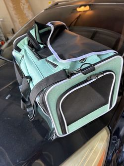dog/ cat carrier