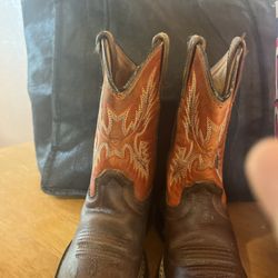 Kids Boots Size 8