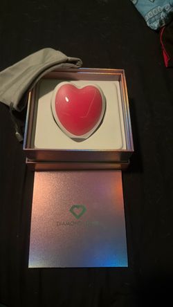 Diamond Lover Heart-Shaped Facial Massager
