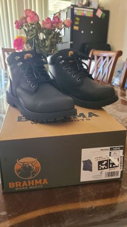 Steel toe boots