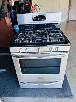30-inch freestanding  gas range