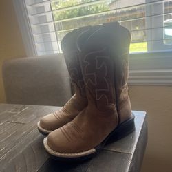 Toddler Boots Size 9 