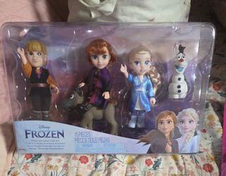 Disney Frozen 2 Doll Set