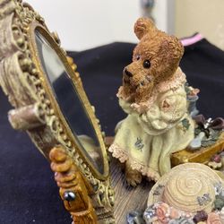 Boyd’s Bears And Friends ( We Are Always The Same Age Inside) 