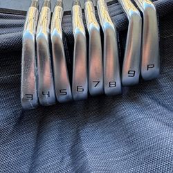 Tayllrmade P7TW irons