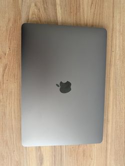 TRADES ONLY! 2017 MacBook Pro 13”