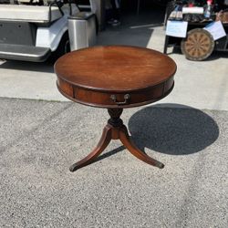 Queen Anne Table