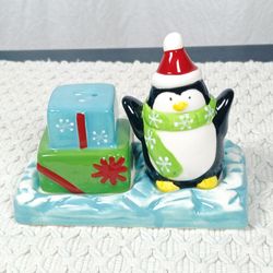 Christmas Penguin & Presents Salt & Pepper Shakers w/ Base Ceramic Holiday Decor