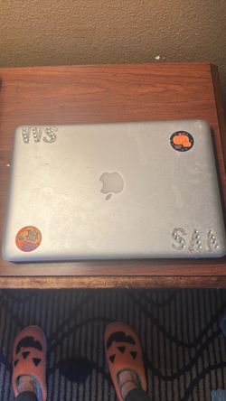 MacBook 13”