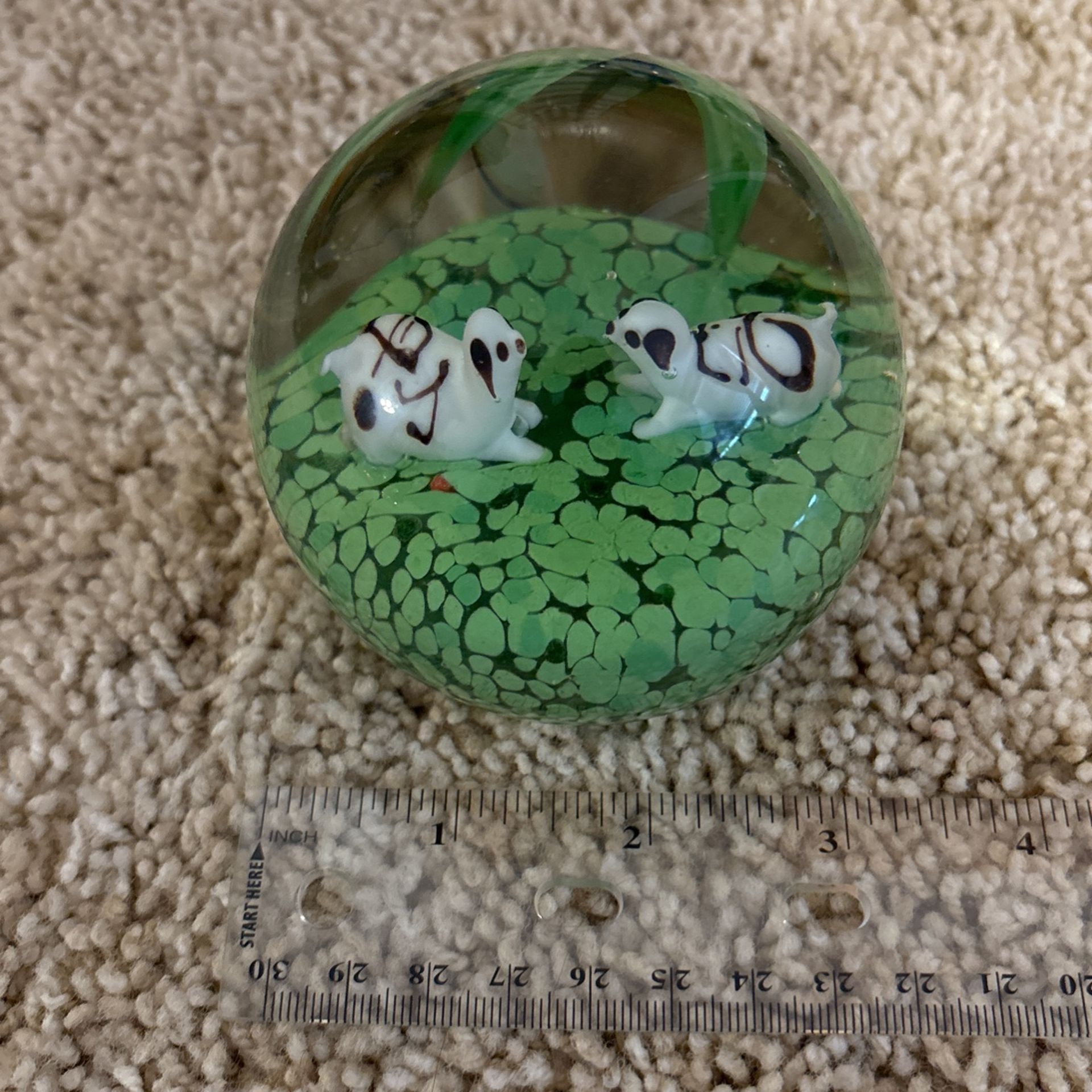 Two Dogs paperweight with tree