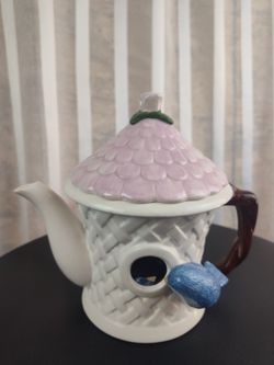 Vintage Teleflora Birdhouse teapot blue bird with pink lid collectable tea pot