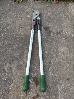 Greenlee cable cutter