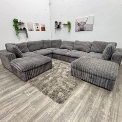Thomasville Sectional Modular Couch - Free Delivery