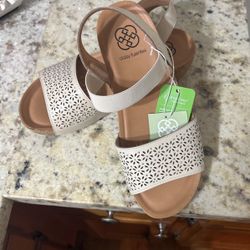 Ladies Sandals