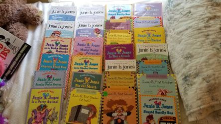 Junie B Jones lot books