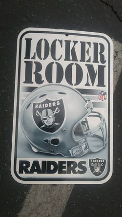 Raiders locker room sign