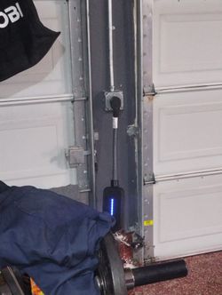 EV CHARGERS \ 240 VOLT PLUG