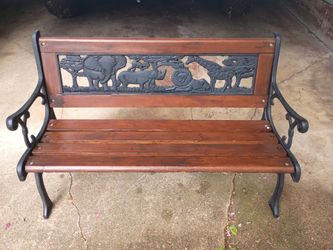 Zoo kids bench