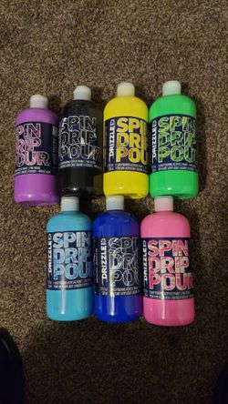 Spin, Pour or drip paint