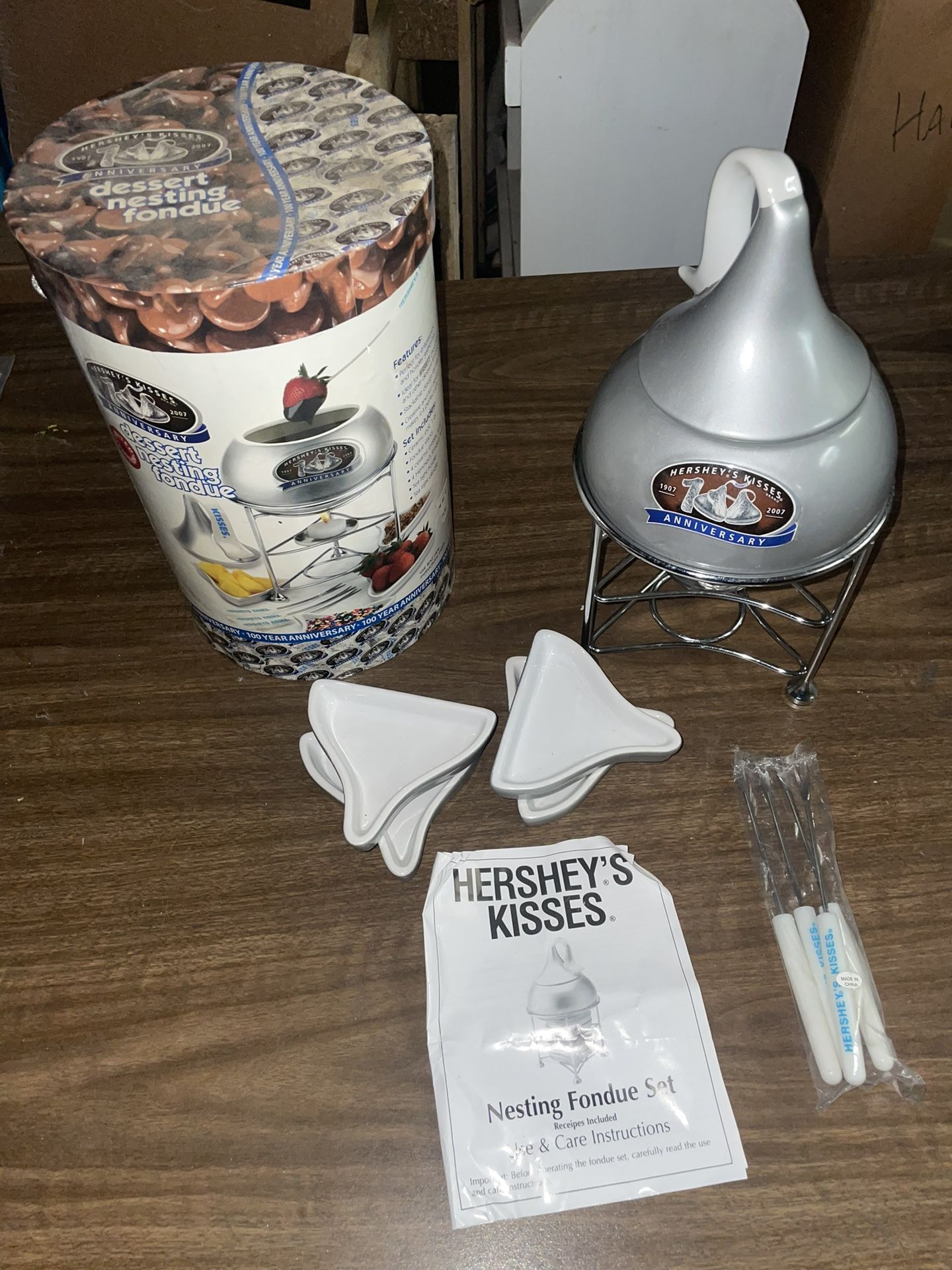 Hershey’s Kisses Dessert Nesting Fondue