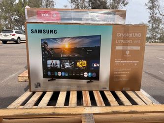 65 “ Samsung smart 4K Crystal HDR TV