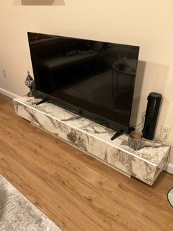 Marble Style Living Room Set – TV Stand & Wall Shelves