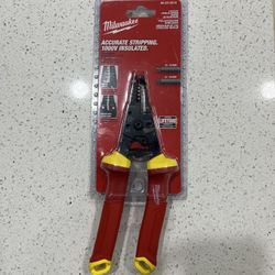 Milwaukee 1000V Insulated Wire Stripper and Cutter