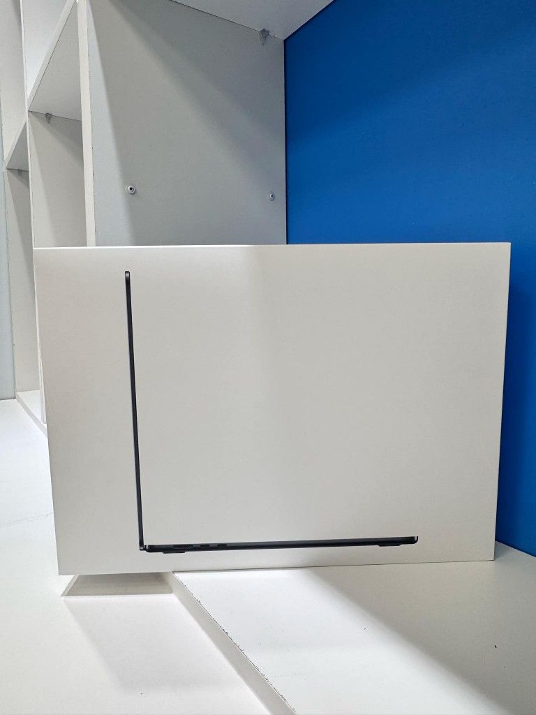 Apple MacBook Air 15 inch With M3 Chip New - Pay $5 DOWN AVAILABLE - NO CREDIT NEEDED