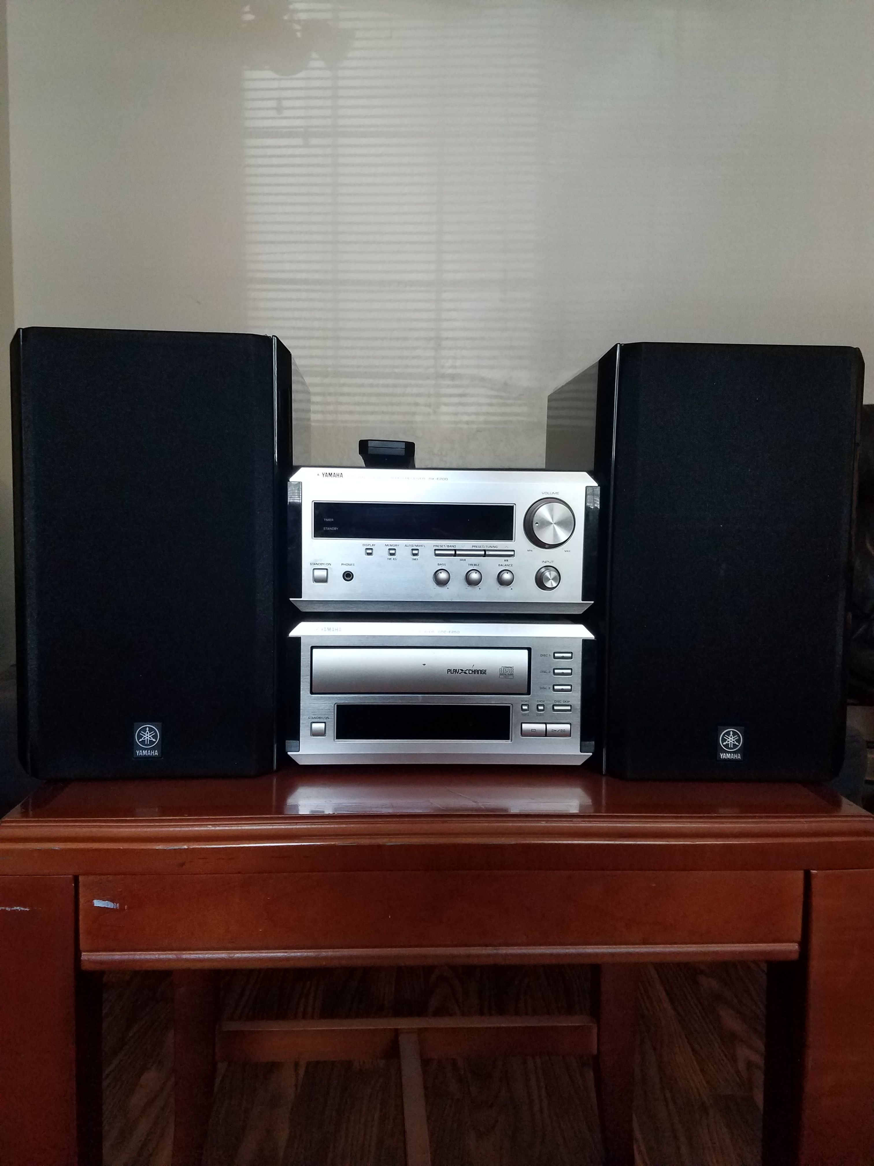 Yamaha RX-E200 & CDC-E250 Piano Craft System