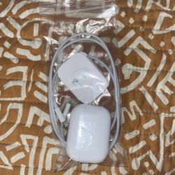 BARELY USED AirPods Pro 2nd Gen!