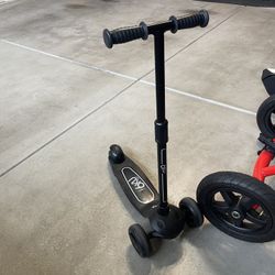 6KU Scooter for Kids Ages 3-10 with Flash Wheels