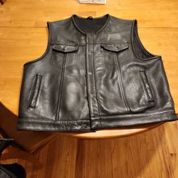 FIRST CLASSICS MOTORCYCLE CLUB VEST