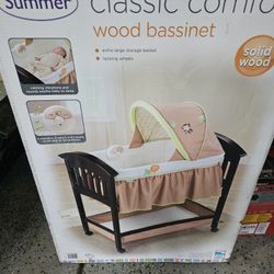 Wood Bassinet