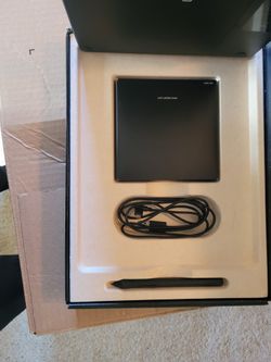 Wacomb Tablet