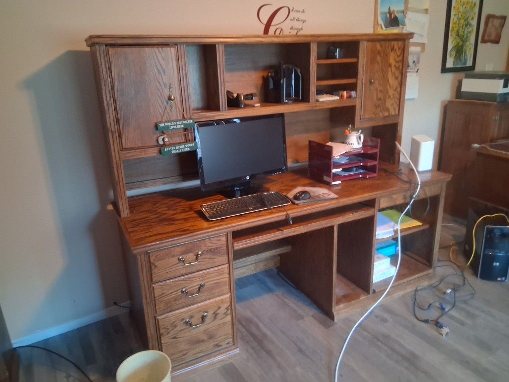Office Desk