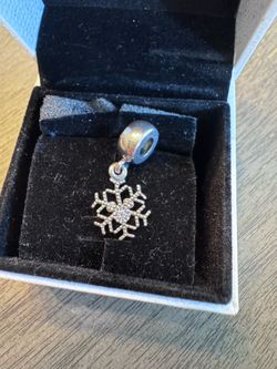 Pandora charm Disney frozen Swarovski