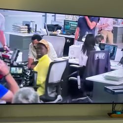 Samsung 75”smart Tv 