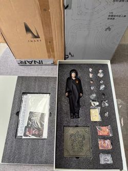 INART 1/6 scale action figure standard sculpted Harry Potter  Used