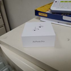 AIR PODS PRO (2ND GENERATION)