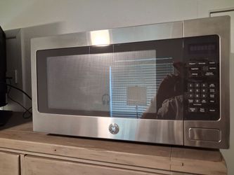 GE Stainless Steel Countertop Microwave