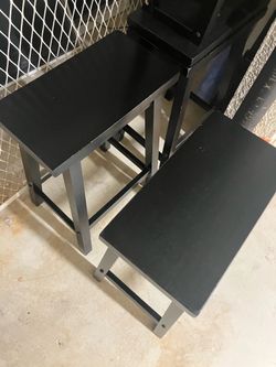 Bar seats