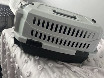 Dog carrier