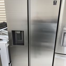 Samsung side by side refrigerator 36w 32d 69h