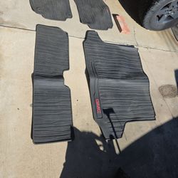 2018 TERRAIN FLOOR MATS
