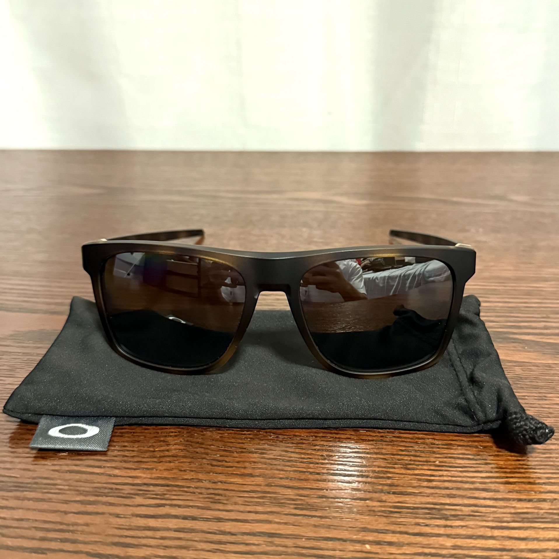 Oakley (Leffingwell) - Tortoise