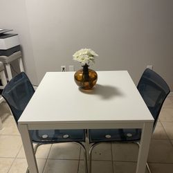 Adorable Kitchen Table With Blue Chairs 